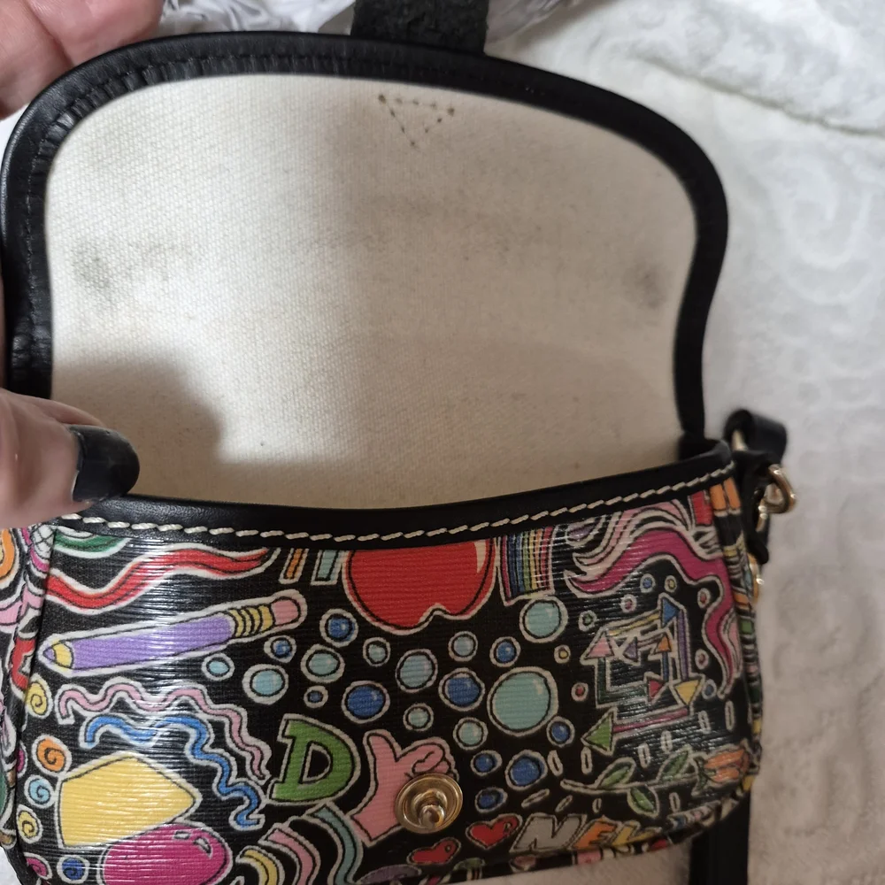 Dooney & Bourke Multicolor Graphic Clutch/ Wristlet/ Wallet - Picture 7 of 7